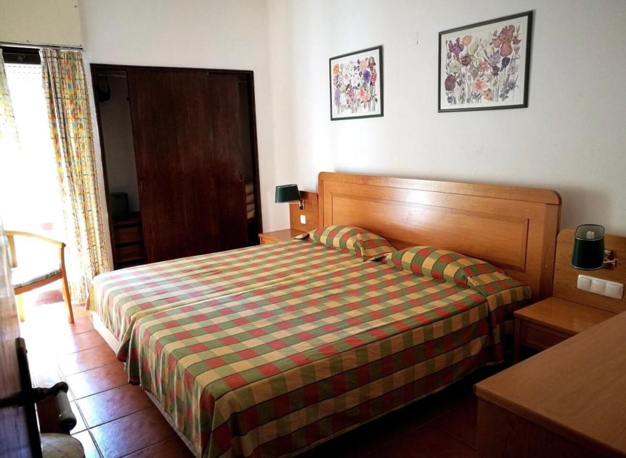 Solar De Sao Joao Aparthotel อัลบูเฟรา ภายนอก รูปภาพ