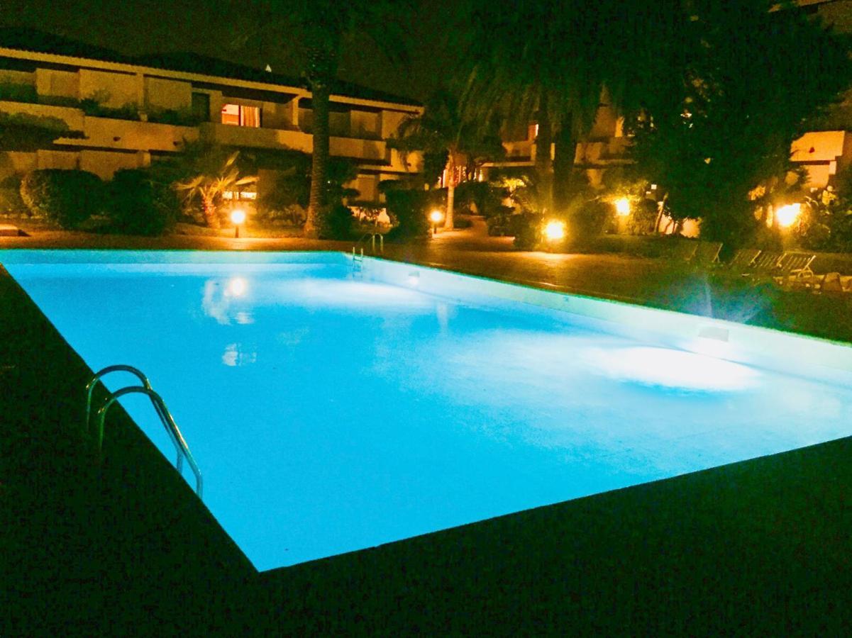 Solar De Sao Joao Aparthotel อัลบูเฟรา ภายนอก รูปภาพ