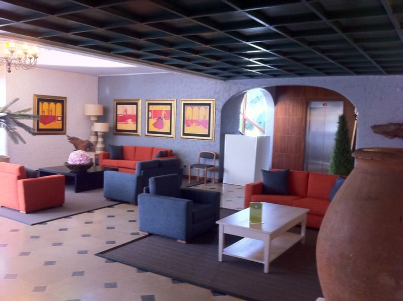 Solar De Sao Joao Aparthotel อัลบูเฟรา ภายนอก รูปภาพ