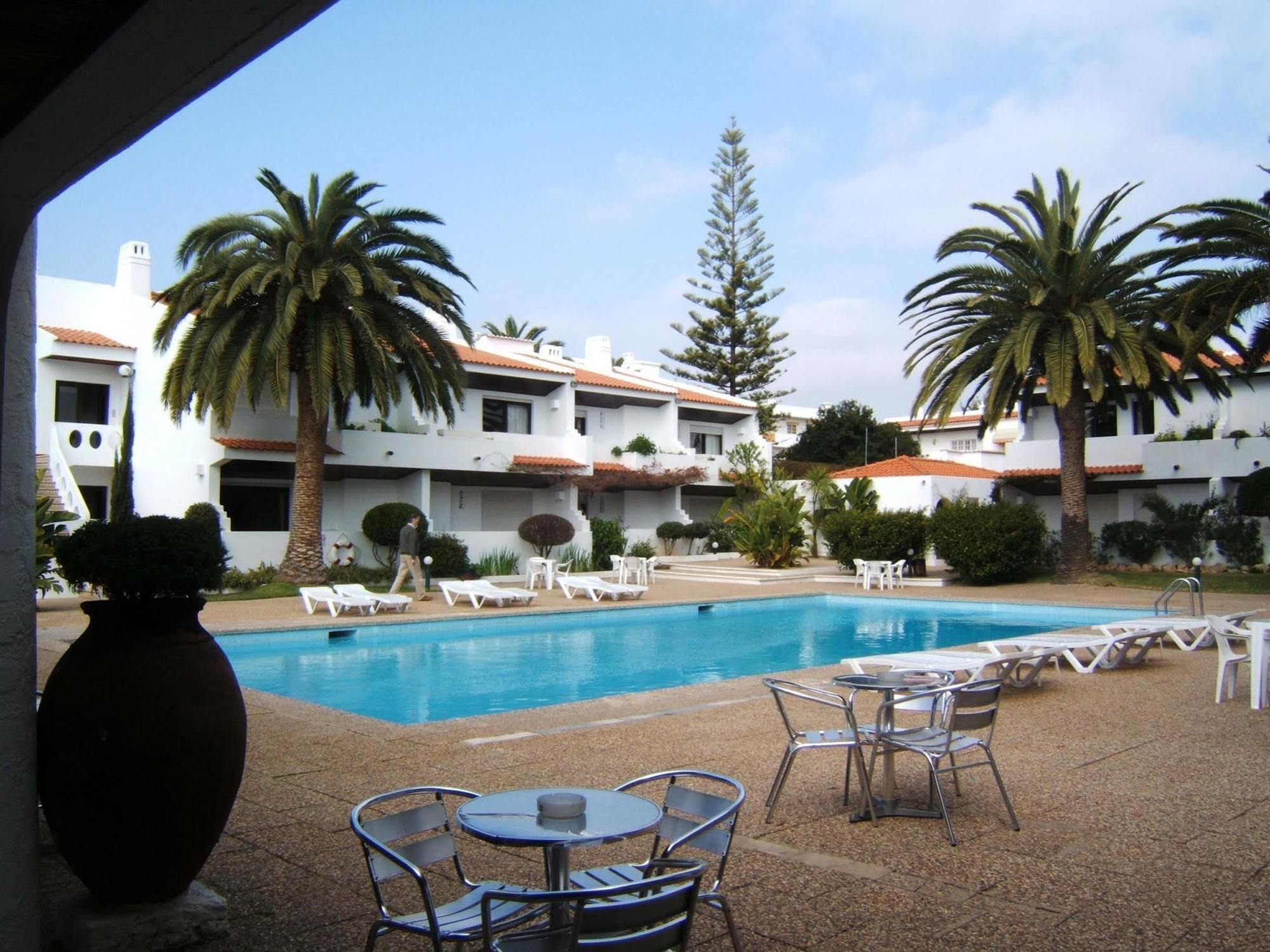 Solar De Sao Joao Aparthotel อัลบูเฟรา ภายนอก รูปภาพ
